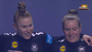 Mundial Femenino de Dinamarca/Noruega/Suecia 2023 - 2º F. 1º P. Gr. III. Alemania vs. Rumanía
